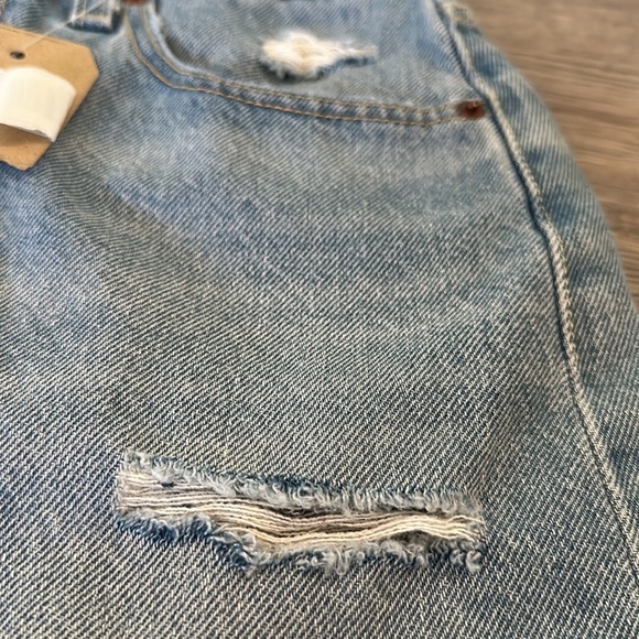 NWT Levi’s high rise deconstructed skirt 28 - Picture 5 of 7